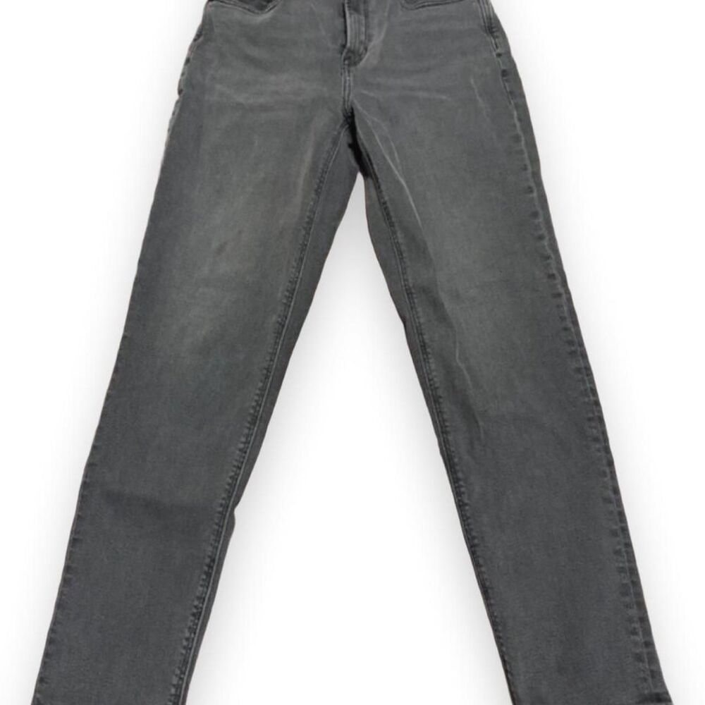 American Eagle Grey High Waisted Straight Leg Jeans Size 2